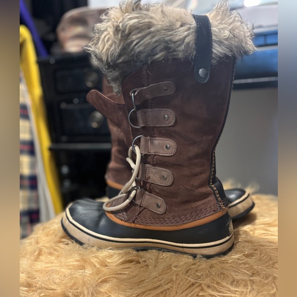 Sorel Dark Brown Joan of Arctic Boots - Picture 4 of 6